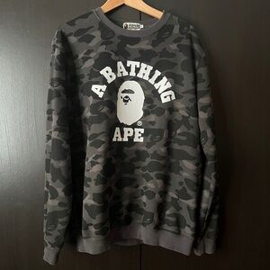 A Bathing Ape Sweatshirt - XL